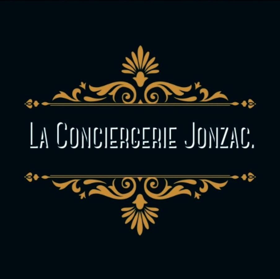 Maison De Ville Avec Terrasse "La Sympathique" Jonzac Exteriör bild